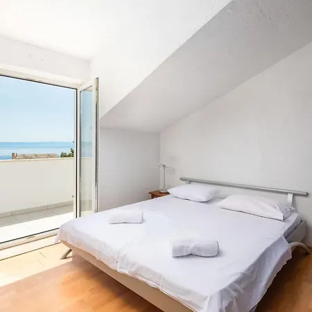Morena Penthouse Макарська